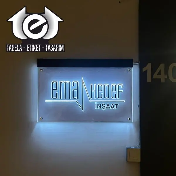 Işıklı (LED) Kapı İsimliği örnek uygulama fotoğrafı 2