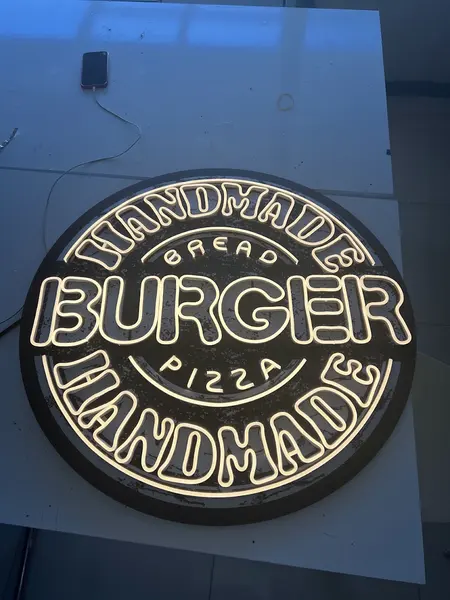 Neon Tabela (Neon LED, Kişiye Özel) örnek uygulama fotoğrafı 17