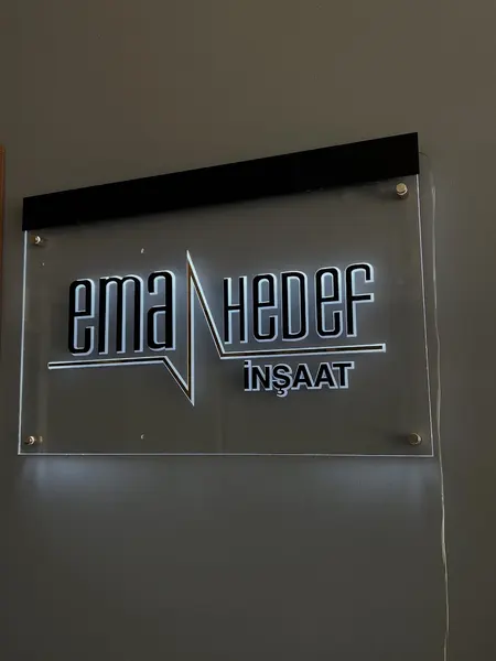 Pleksi Logo Tabela ve Harf Kesim örnek uygulama fotoğrafı 8