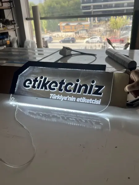 Pleksi Logo Tabela ve Harf Kesim örnek uygulama fotoğrafı 12