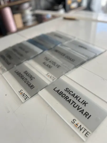 Pleksi Logo Tabela ve Harf Kesim örnek uygulama fotoğrafı 13