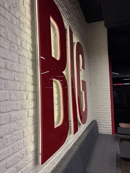 Pleksi Logo Tabela ve Harf Kesim örnek uygulama fotoğrafı 21