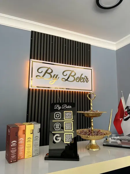 Pleksi Logo Tabela ve Harf Kesim örnek uygulama fotoğrafı 26