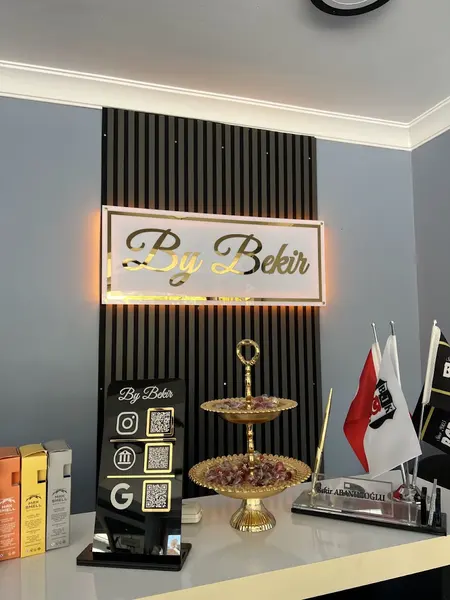 Pleksi Logo Tabela ve Harf Kesim örnek uygulama fotoğrafı 27