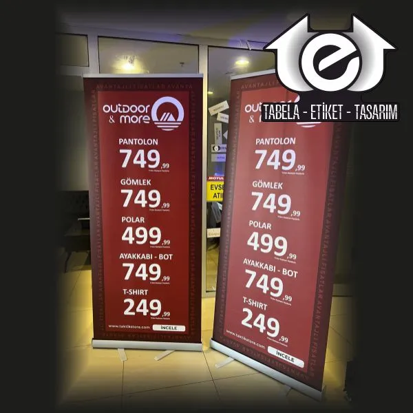 Roll-up Banner