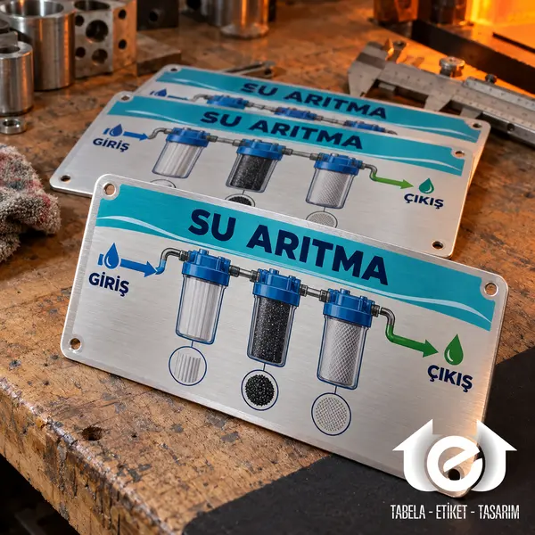UV Metal Etiket (UV Baskılı, Renkli) – Filtrasyon makinesi için renkli şemalı etiket partisinin atölye kontrolü